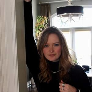 Meet your Posher, Julia